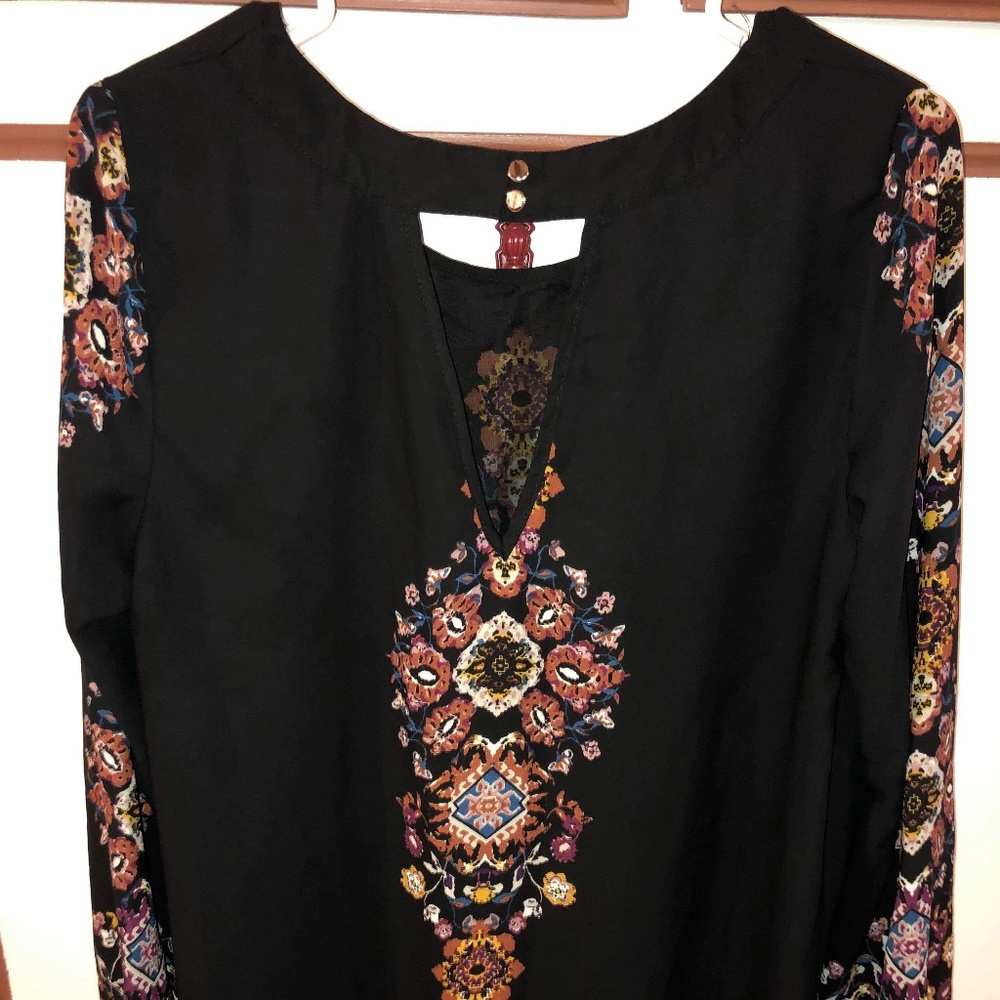 NWOT CHARLOTTE RUSSE JUNIOR LG MESH DRESS